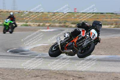 media/May-29-2023-Lets Ride (Mon) [[943717a907]]/B Group/1220pm (Grapevine)/